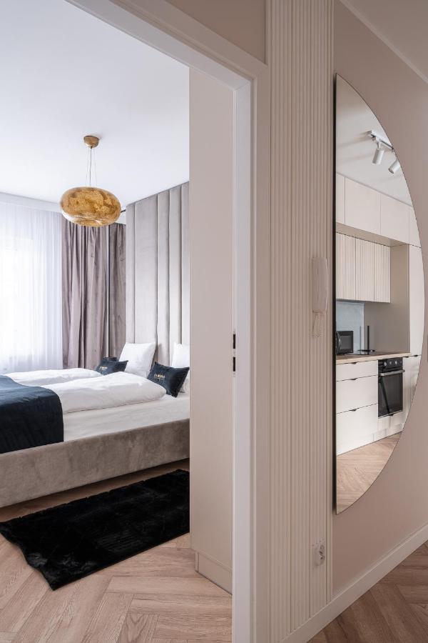 Appartamento Rentplanet - Nowa Manufaktura Breslavia Esterno foto