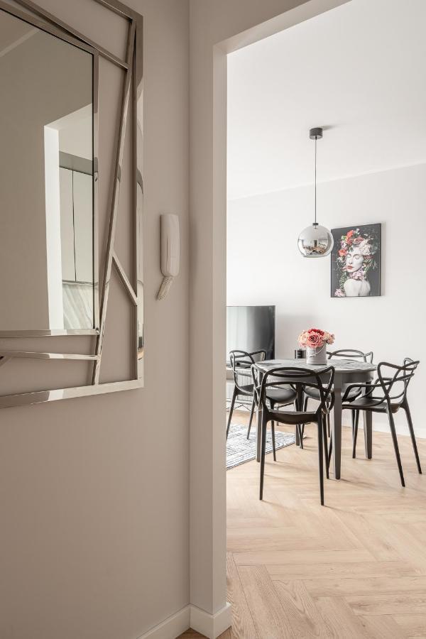 Appartamento Rentplanet - Nowa Manufaktura Breslavia Esterno foto